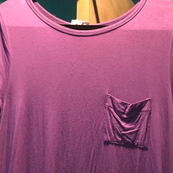 A little wrinkled lularoe Carly - Picture 2 of 4